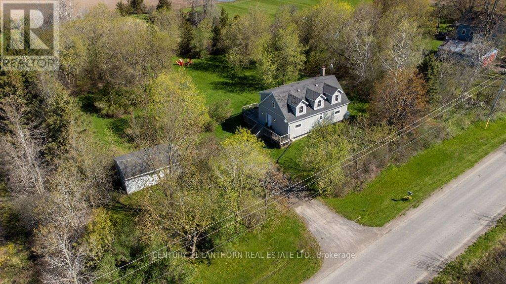 986 Black Road, Prince Edward County, Ontario  K0K 1W0 - Photo 1 - X12398881