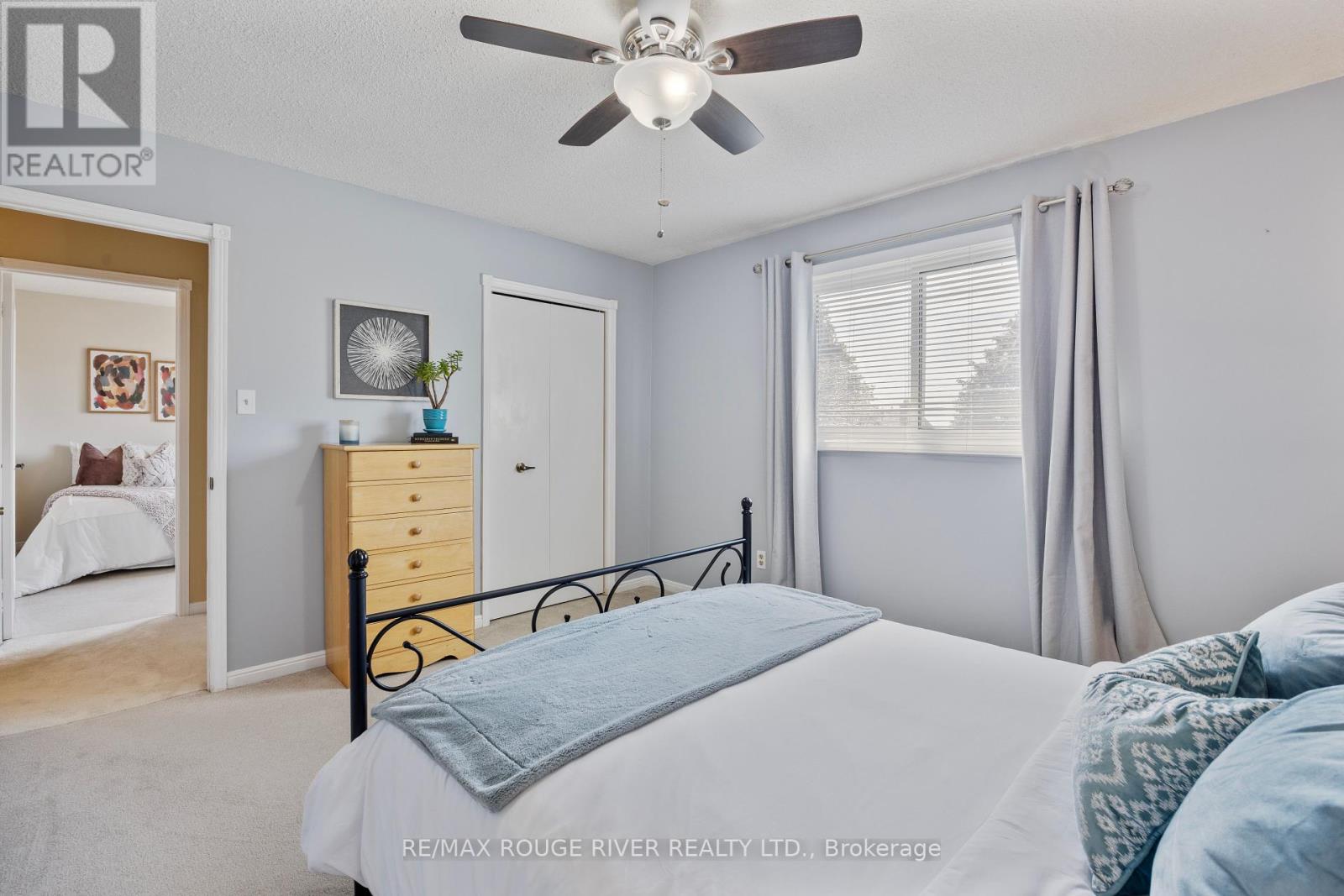 12 Woodlawn Court, Whitby, Ontario  L1N 6R4 - Photo 29 - E12398837
