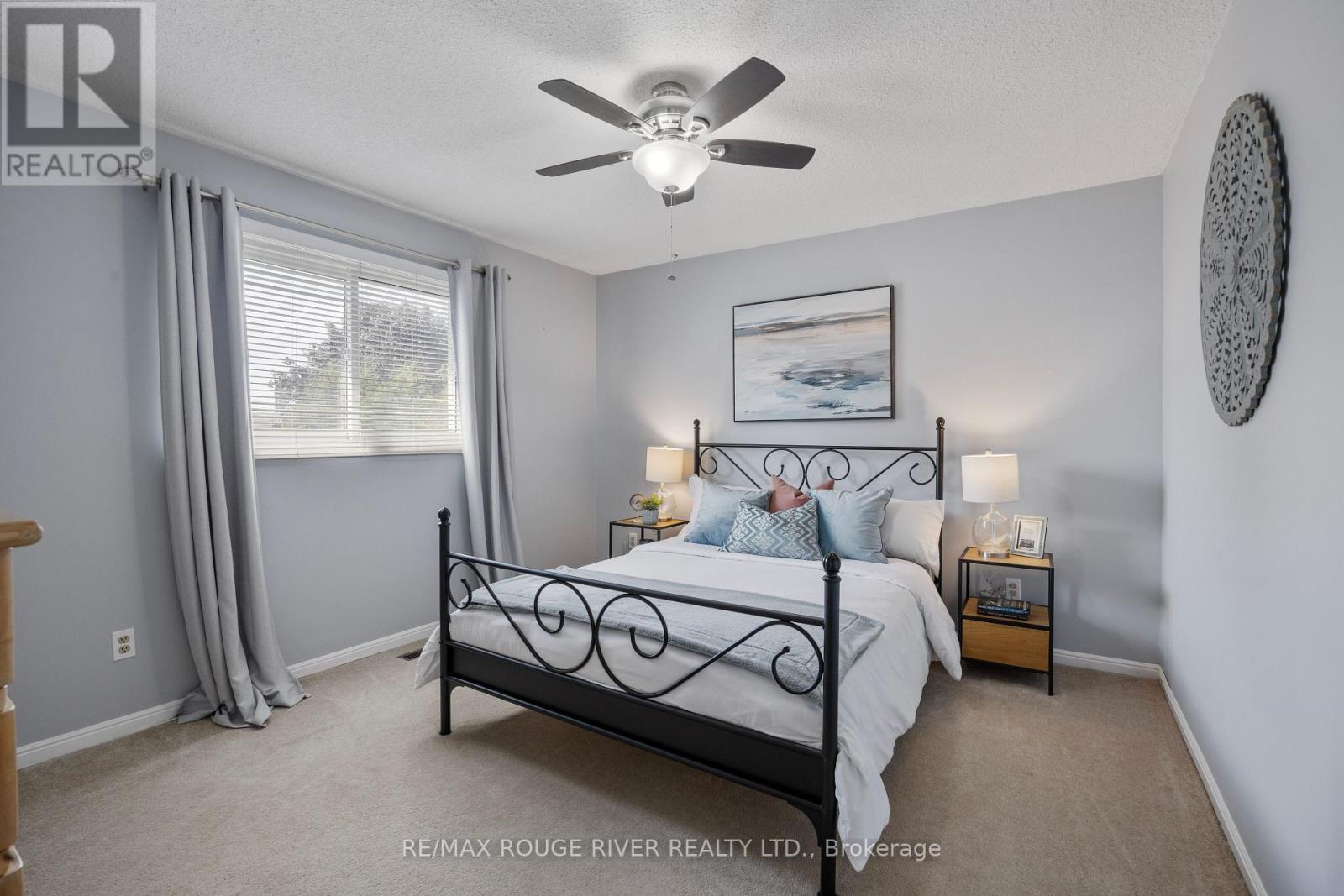 12 Woodlawn Court, Whitby, Ontario  L1N 6R4 - Photo 28 - E12398837
