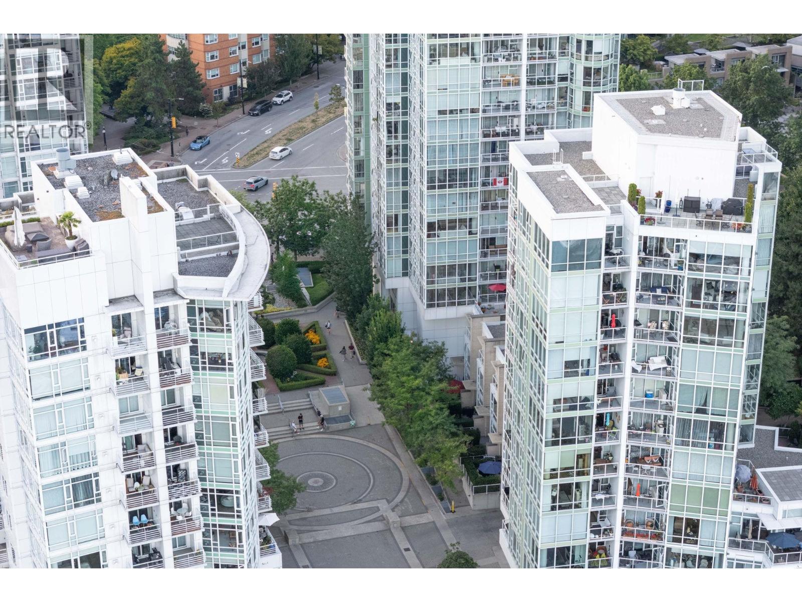 133 Aquarius Mews, Vancouver, British Columbia  V6Z 2Z1 - Photo 29 - R3036907