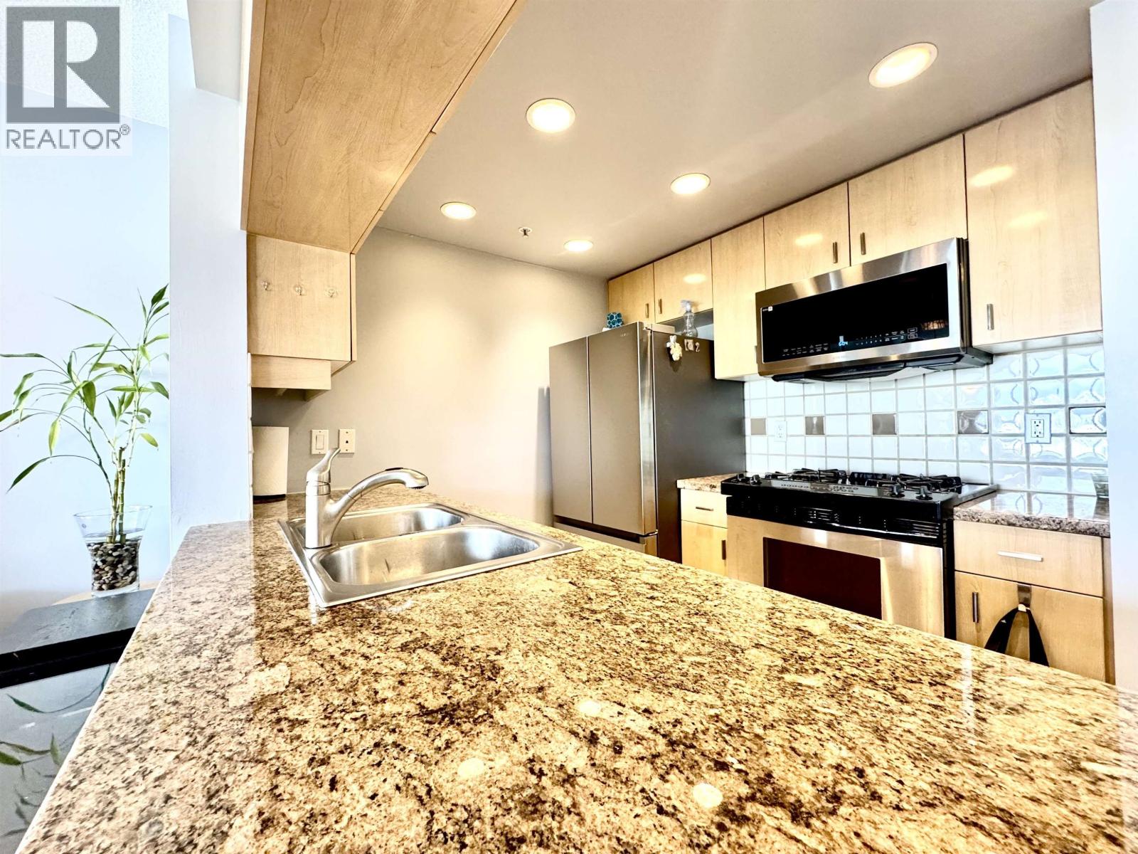 3202 1033 Marinaside Crescent, Vancouver, British Columbia  V6Z 3A3 - Photo 6 - R3035167