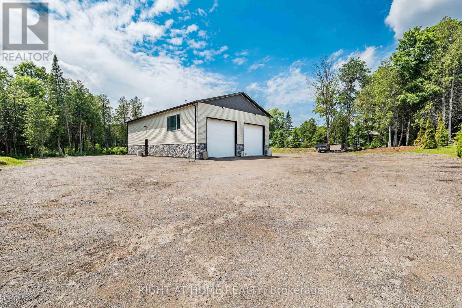 13640 Guelph Line, Milton, Ontario  L0P 1B0 - Photo 44 - W12398862