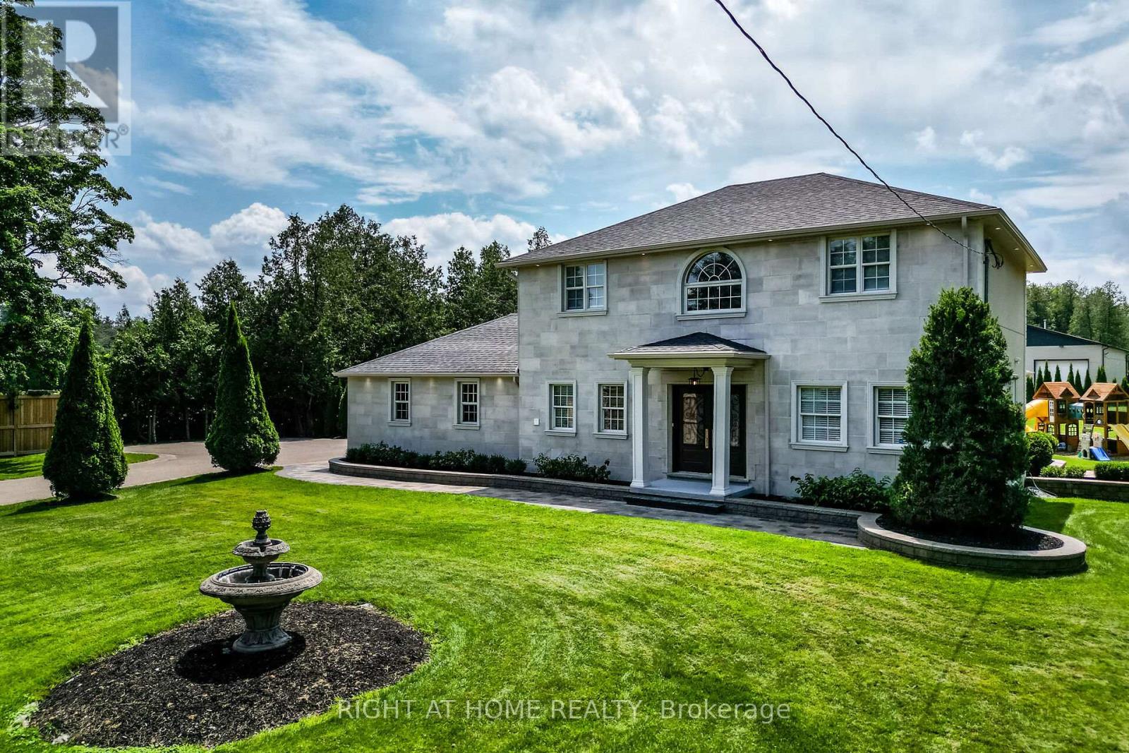 13640 Guelph Line, Milton, Ontario  L0P 1B0 - Photo 6 - W12398862