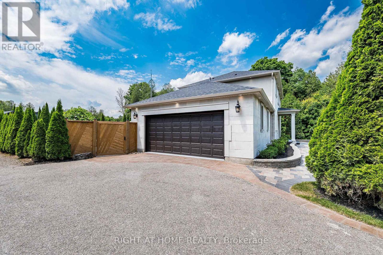13640 Guelph Line, Milton, Ontario  L0P 1B0 - Photo 8 - W12398862