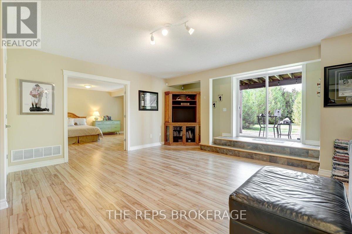 206 Country Lane Drive W, Beckwith, Ontario  K7C 3P2 - Photo 22 - X12398885