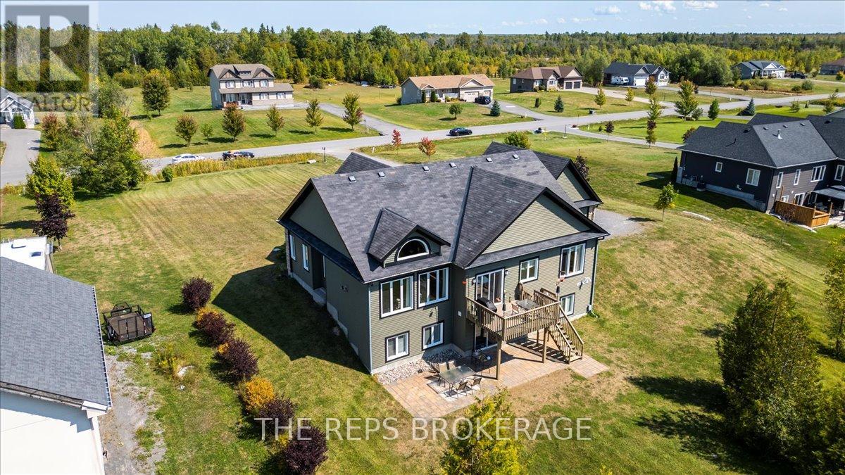206 Country Lane Drive W, Beckwith, Ontario  K7C 3P2 - Photo 30 - X12398885