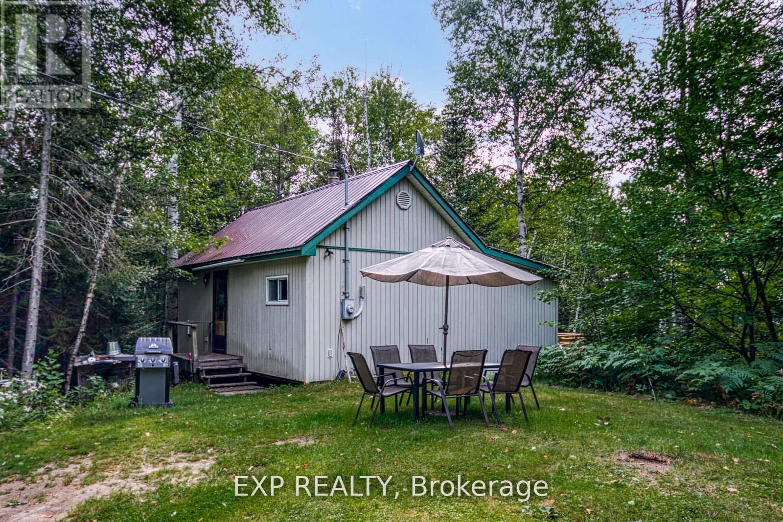 725 Lochhead Drive, Greater Sudbury, Ontario  P0M 2C0 - Photo 19 - X12398859