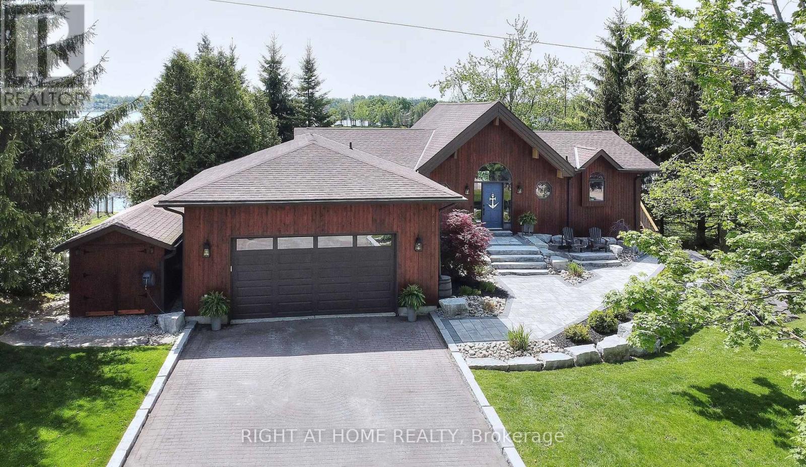 9 LAWSON COURT, Kawartha Lakes, Ontario