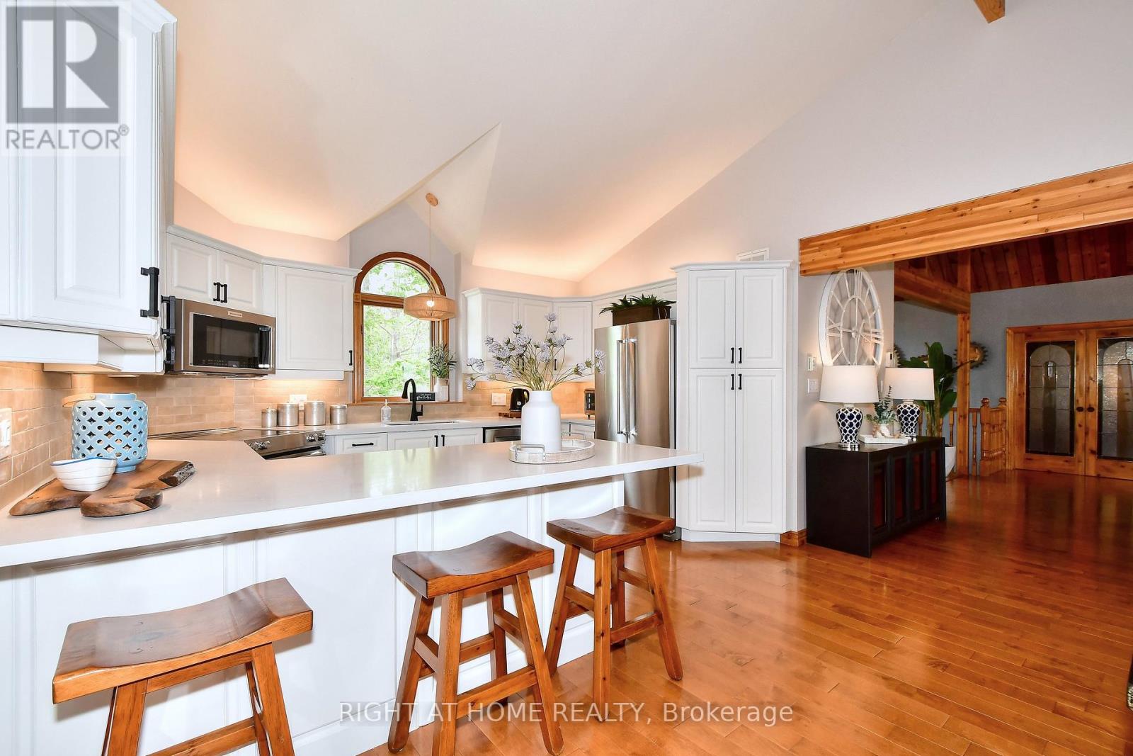 9 Lawson Court, Kawartha Lakes, Ontario  L0L 2W0 - Photo 15 - X12398870