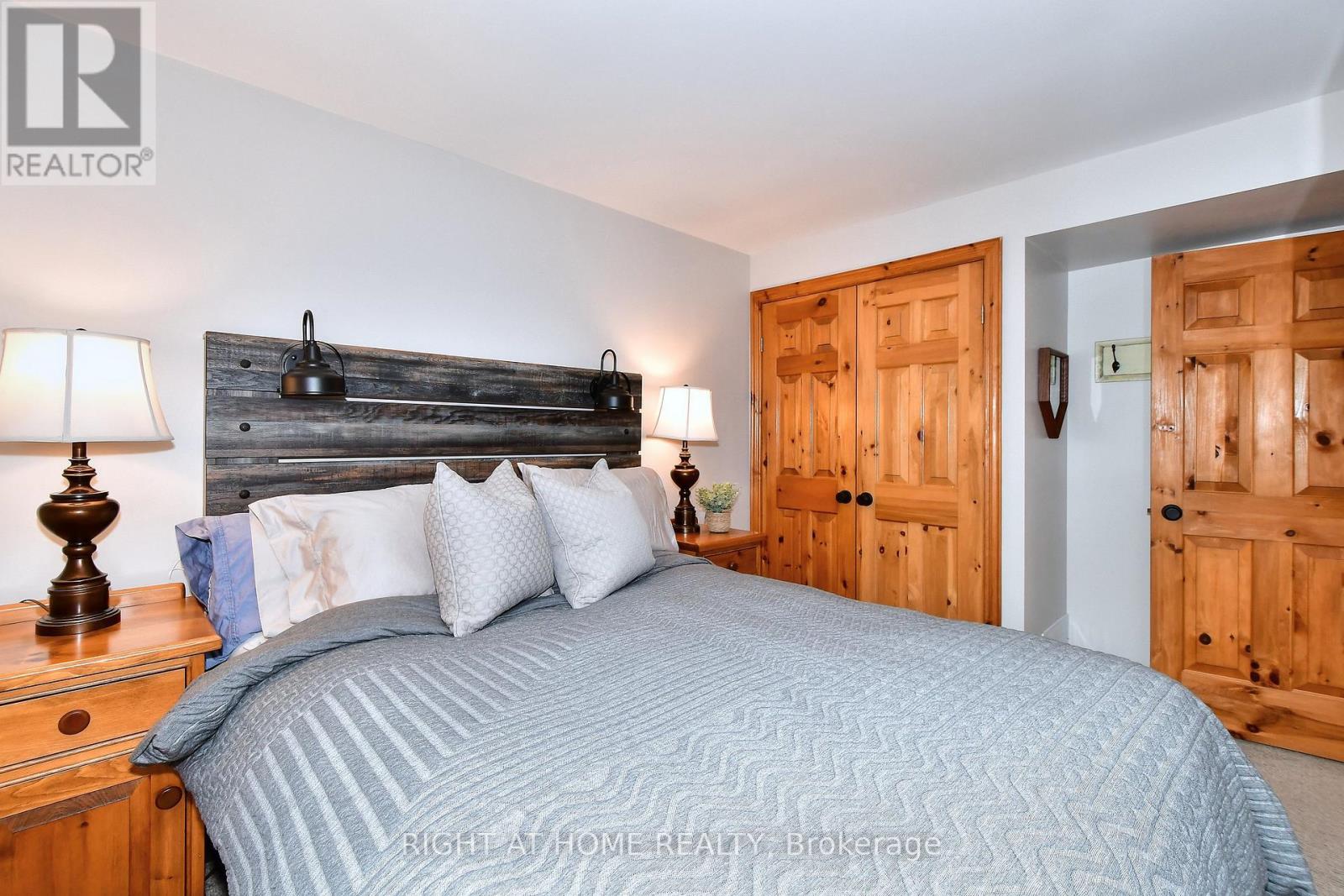 9 Lawson Court, Kawartha Lakes, Ontario  L0L 2W0 - Photo 36 - X12398870