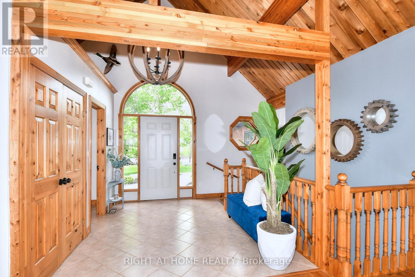 9 Lawson Court, Kawartha Lakes, Ontario  L0L 2W0 - Photo 7 - X12398870