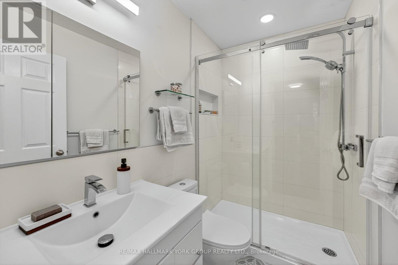 58 Harry Penrose Avenue, Aurora, Ontario  L4G 0S2 - Photo 17 - N12397043