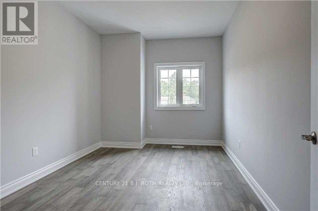 Upper Unit - 179 Patterson Road, Barrie, Ontario  L4N 4R7 - Photo 10 - S12398890