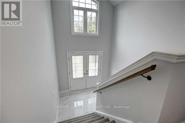 Upper Unit - 179 Patterson Road, Barrie, Ontario  L4N 4R7 - Photo 2 - S12398890