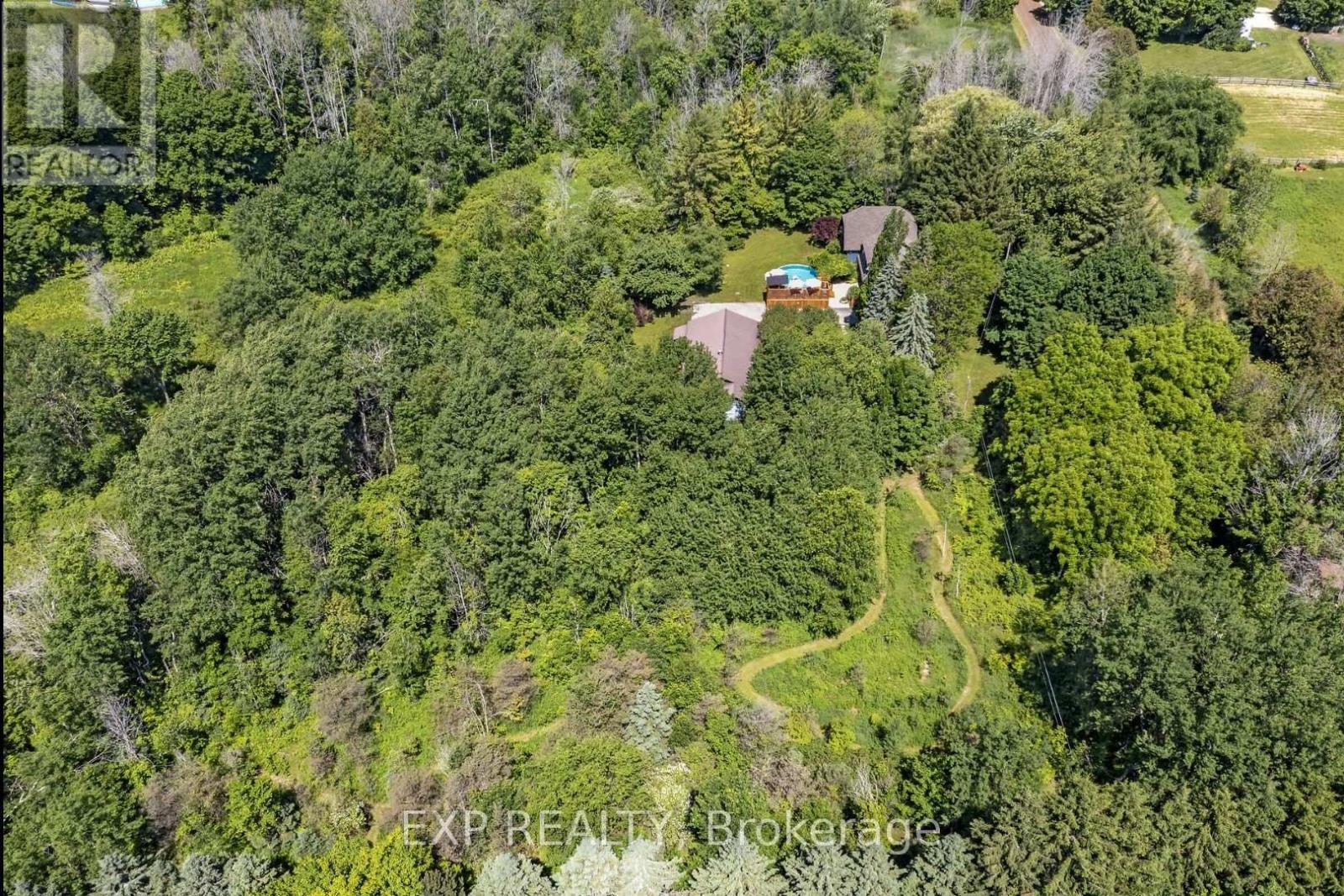 5794 Tenth Line, Erin, Ontario  N0B 1T0 - Photo 47 - X12398883