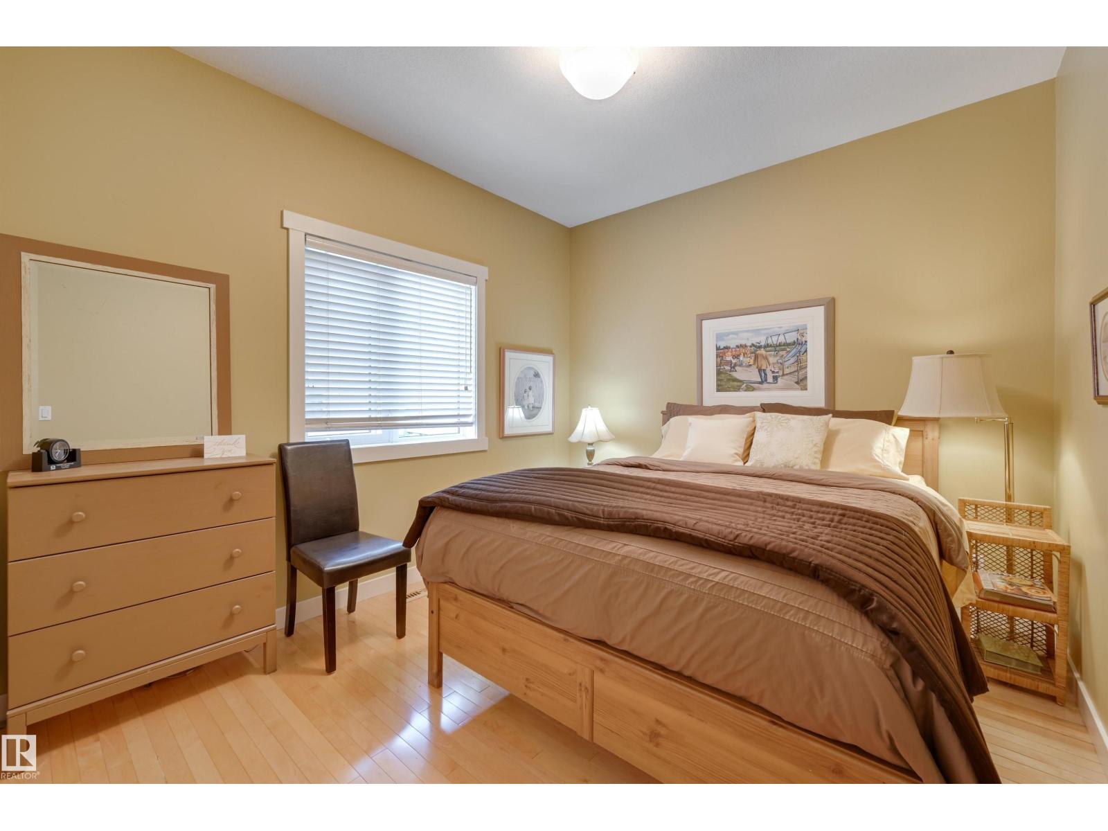 939 Haliburton Rd Nw, Edmonton, Alberta  T6R 2Z6 - Photo 37 - E4457364