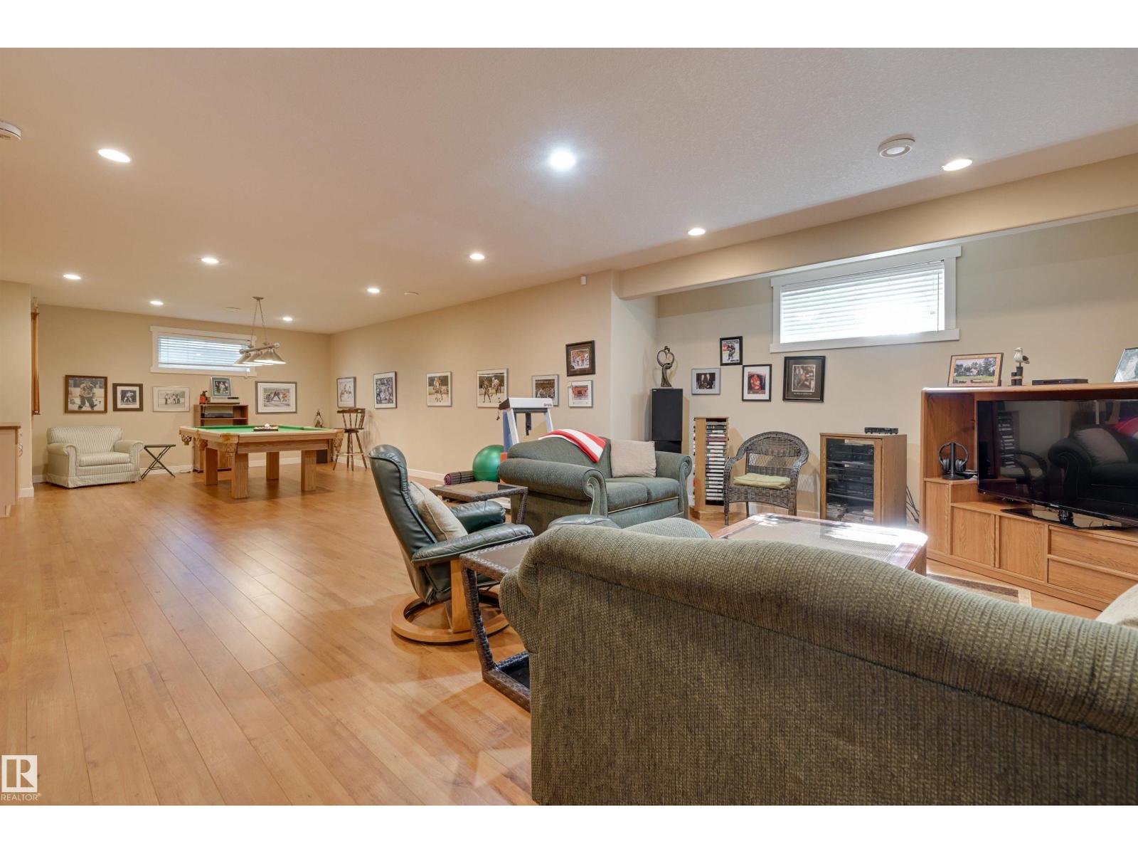 939 Haliburton Rd Nw, Edmonton, Alberta  T6R 2Z6 - Photo 45 - E4457364