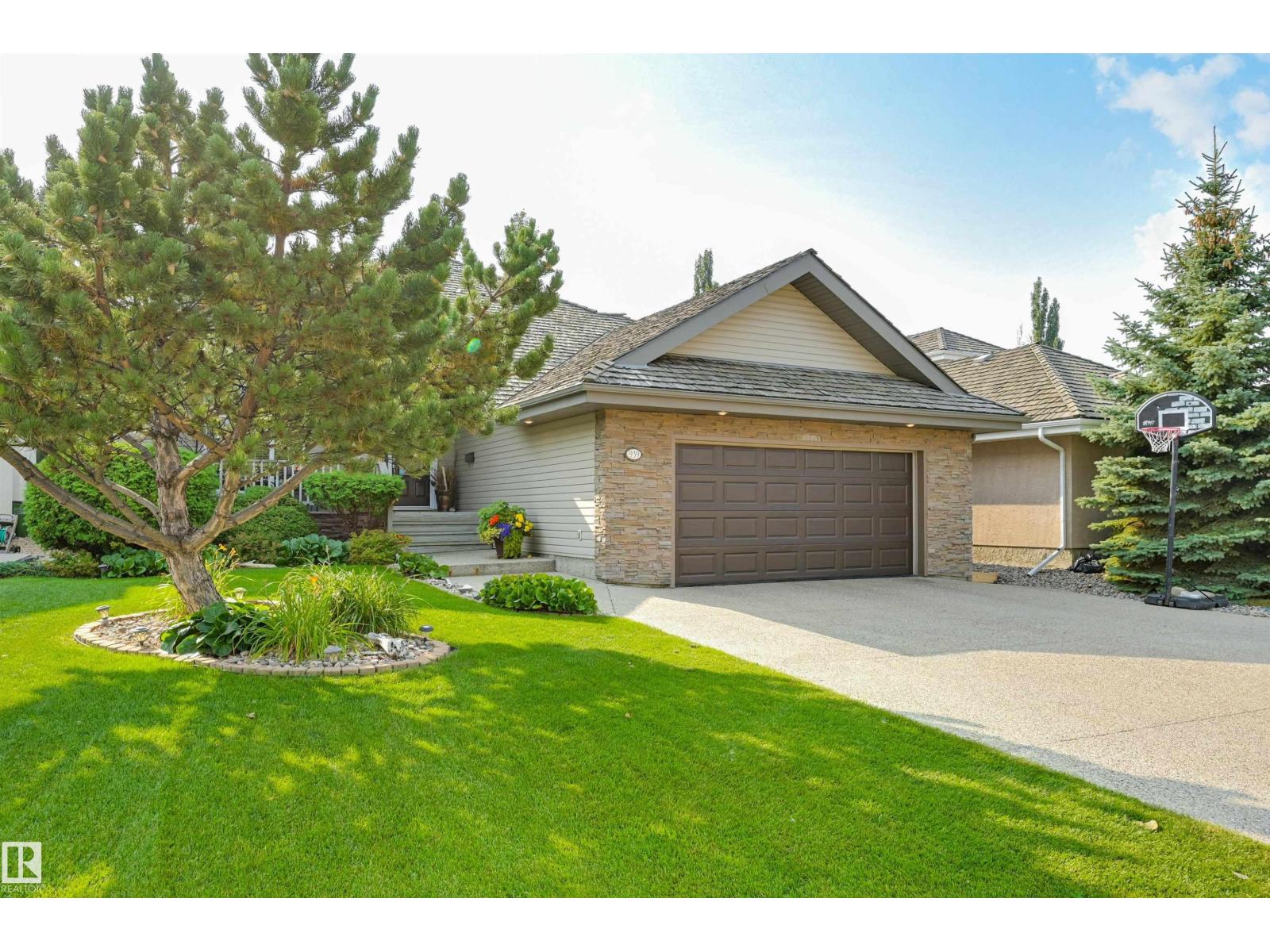 939 Haliburton Rd Nw, Edmonton, Alberta  T6R 2Z6 - Photo 57 - E4457364