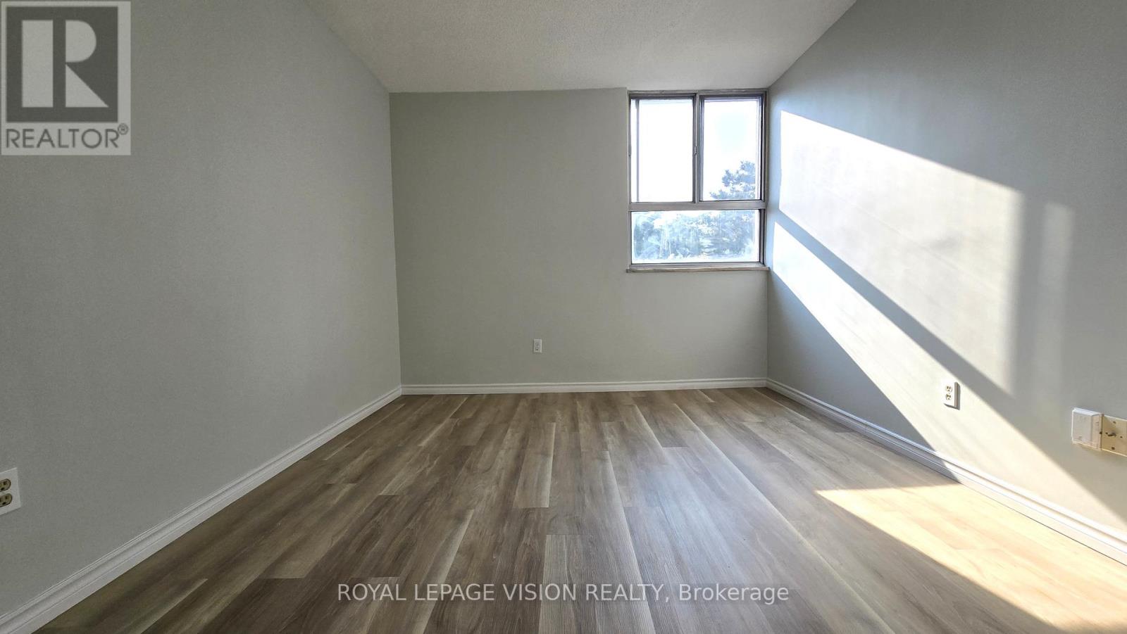 406 - 6 Crescent Town Road, Toronto, Ontario  M4C 5L3 - Photo 11 - E12397339