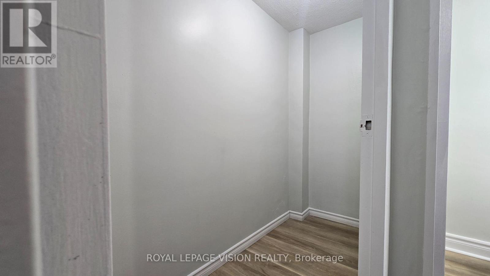 406 - 6 Crescent Town Road, Toronto, Ontario  M4C 5L3 - Photo 14 - E12397339