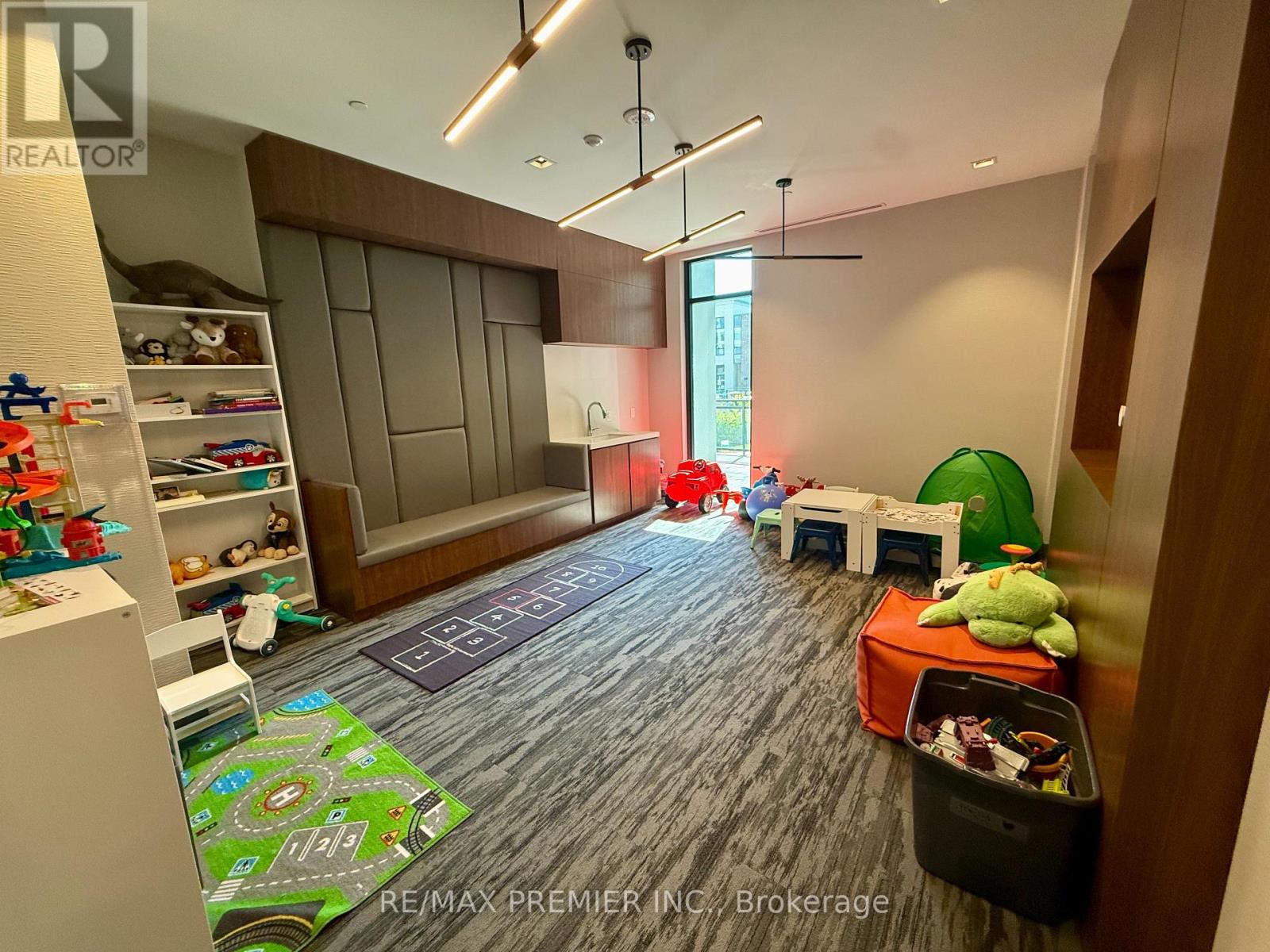 515 - 25 Neighbourhood Lane, Toronto, Ontario  M8Y 0C4 - Photo 19 - W12398901