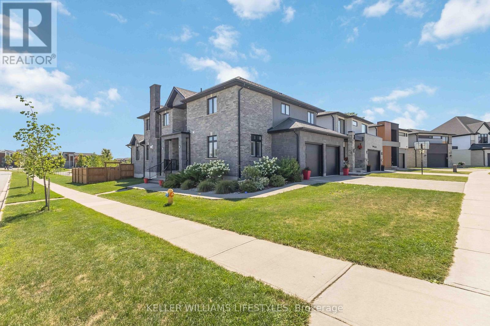 2849 HEARDCREEK TRAIL, London North, Ontario