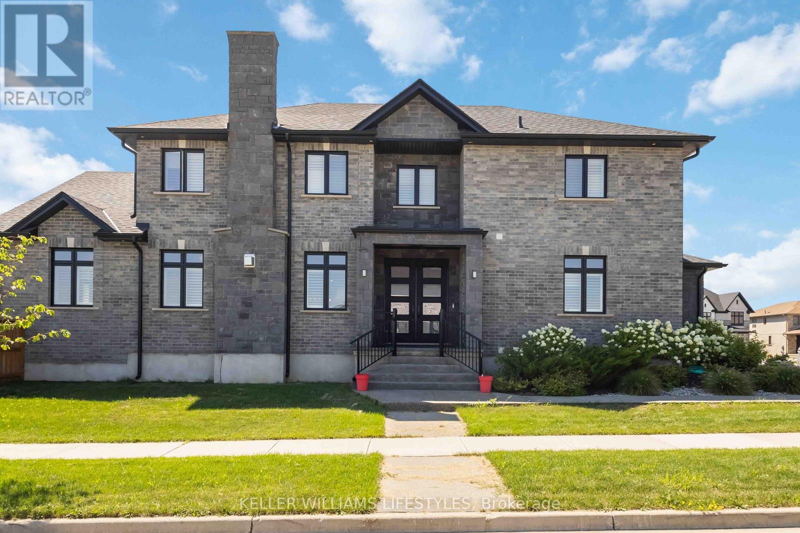 2849 Heardcreek Trail, London North, Ontario  N6G 0W1 - Photo 4 - X12398916