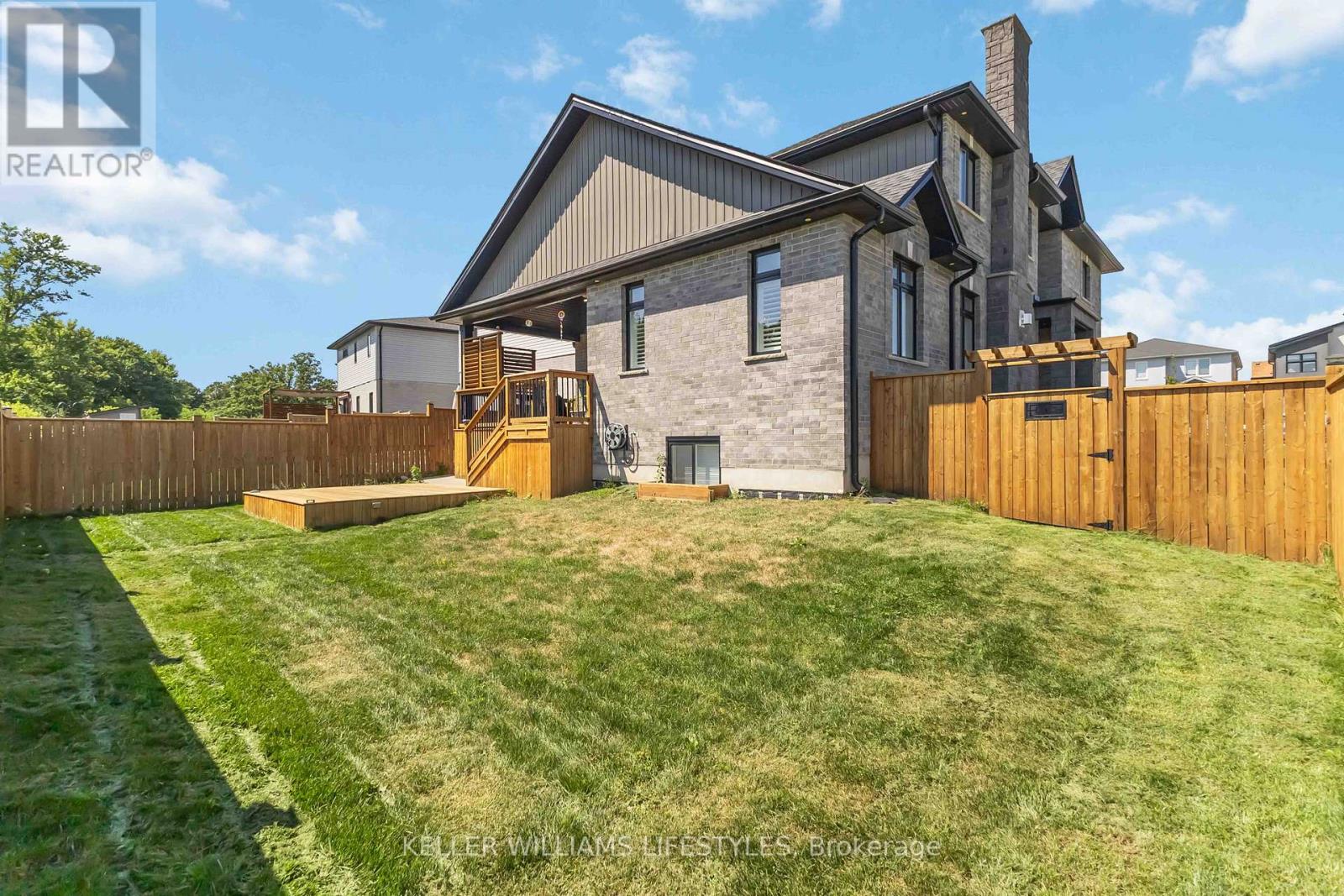 2849 Heardcreek Trail, London North, Ontario  N6G 0W1 - Photo 44 - X12398916