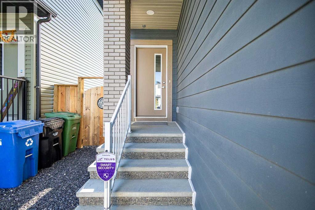 33 Walcrest Way Se, Calgary, Alberta  T2X 4G4 - Photo 4 - A2253116