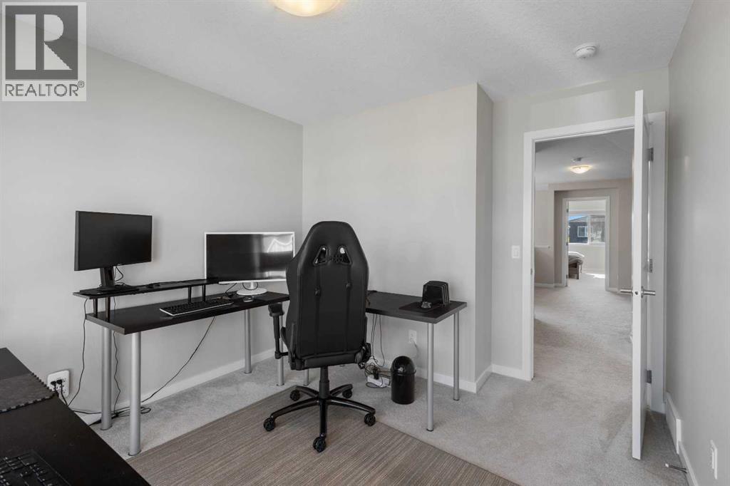 33 Walcrest Way Se, Calgary, Alberta  T2X 4G4 - Photo 32 - A2253116