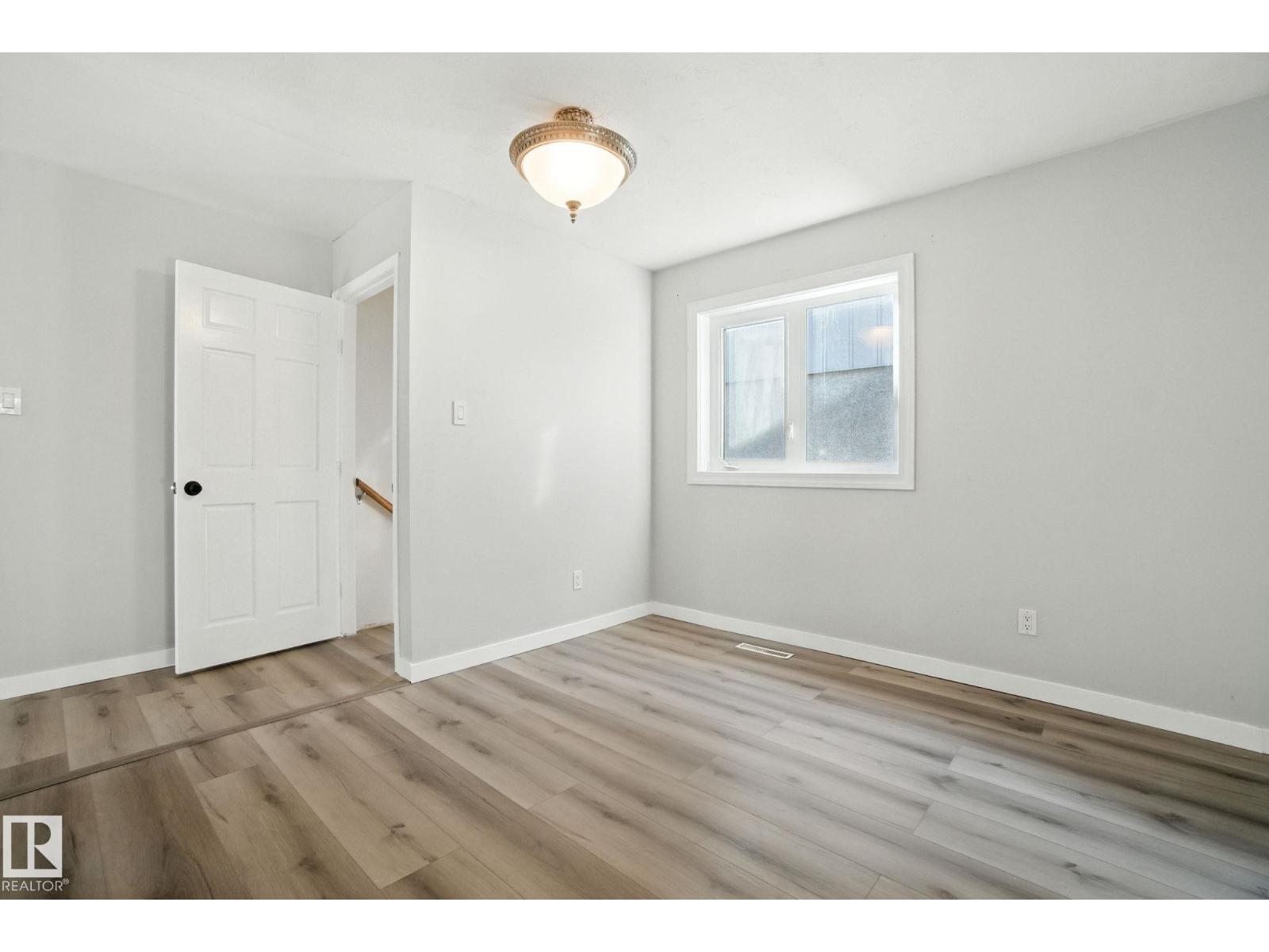 15711 89 Av Nw, Edmonton, Alberta  T5R 4R4 - Photo 15 - E4457370