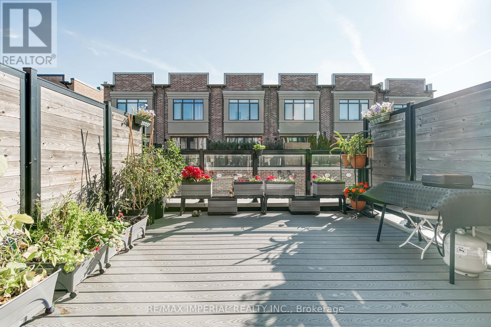 173 Salterton Circle, Vaughan, Ontario  L6A 4Z1 - Photo 17 - N12398928