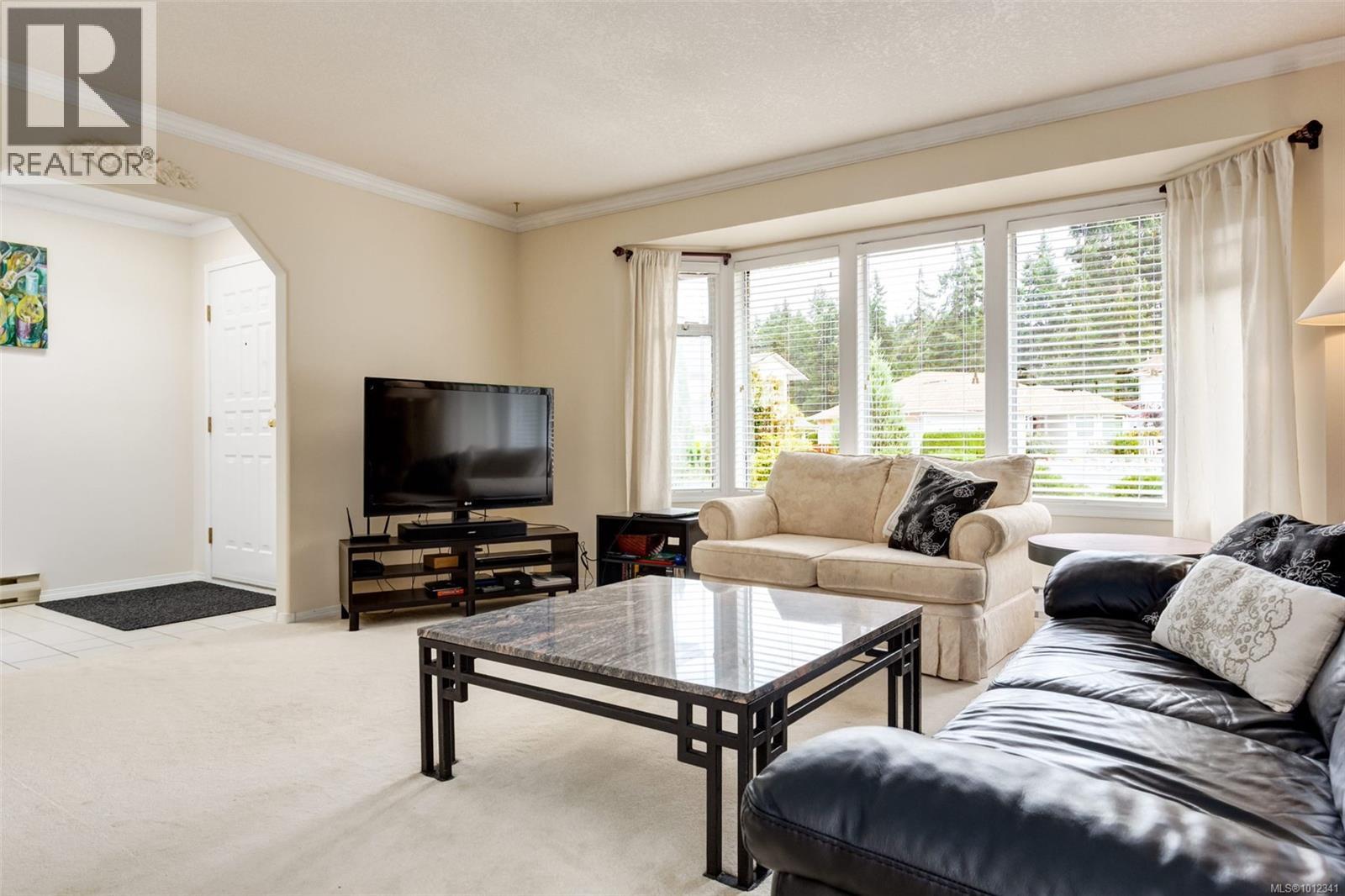 5902 Beacon Pl, Nanaimo, British Columbia  V9V 1J6 - Photo 4 - 1012341