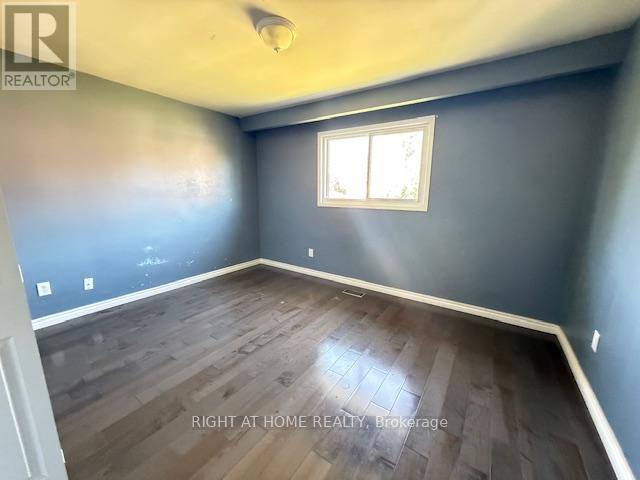 Upper - 16 Prouse Drive, Brampton, Ontario  L6V 3A8 - Photo 13 - W12398925