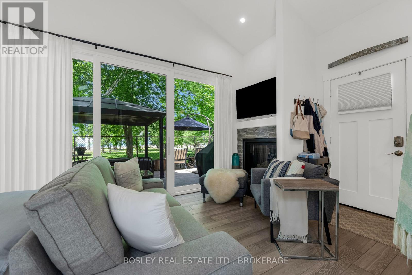 65 Bogart Street, St. Catharines, Ontario  L2M 1G6 - Photo 20 - X12398935