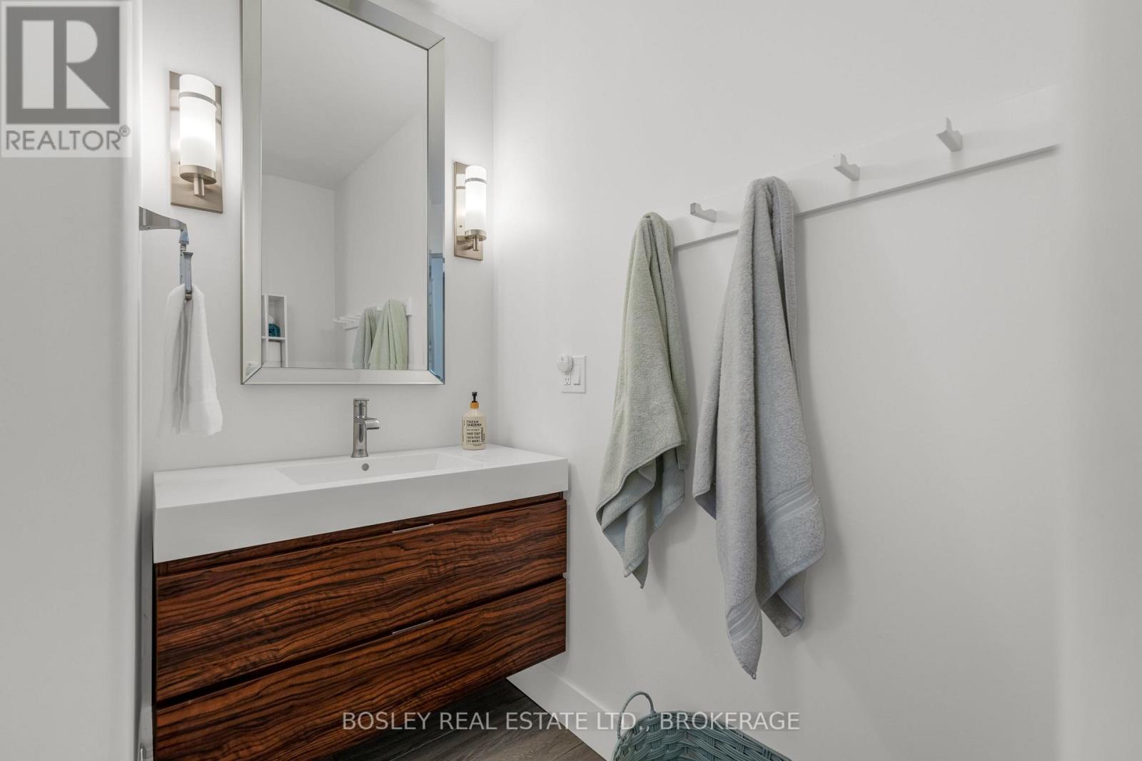65 Bogart Street, St. Catharines, Ontario  L2M 1G6 - Photo 23 - X12398935