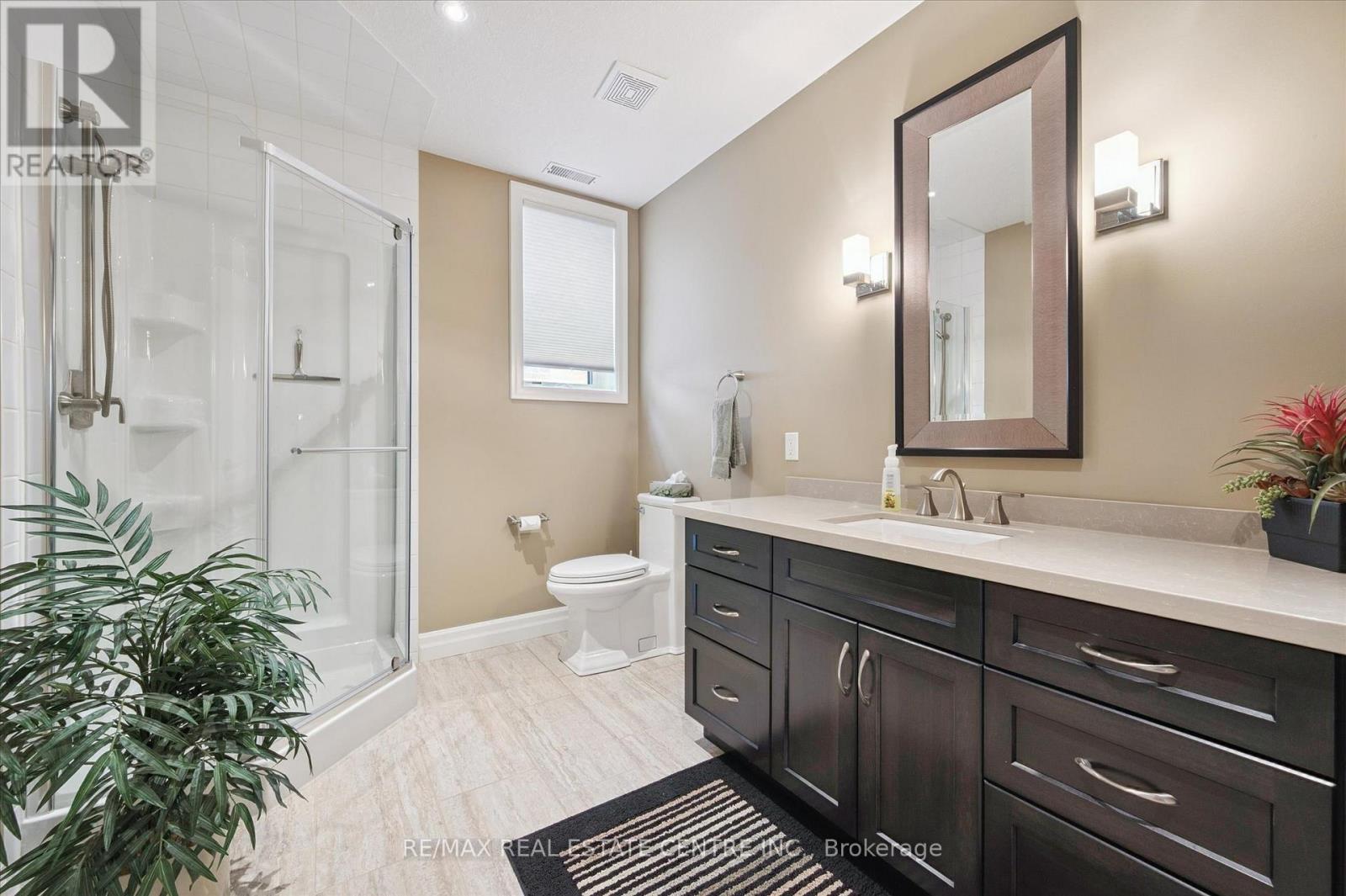 609 Pelham Street, Waterloo, Ontario  N2K 0C3 - Photo 26 - X12398907