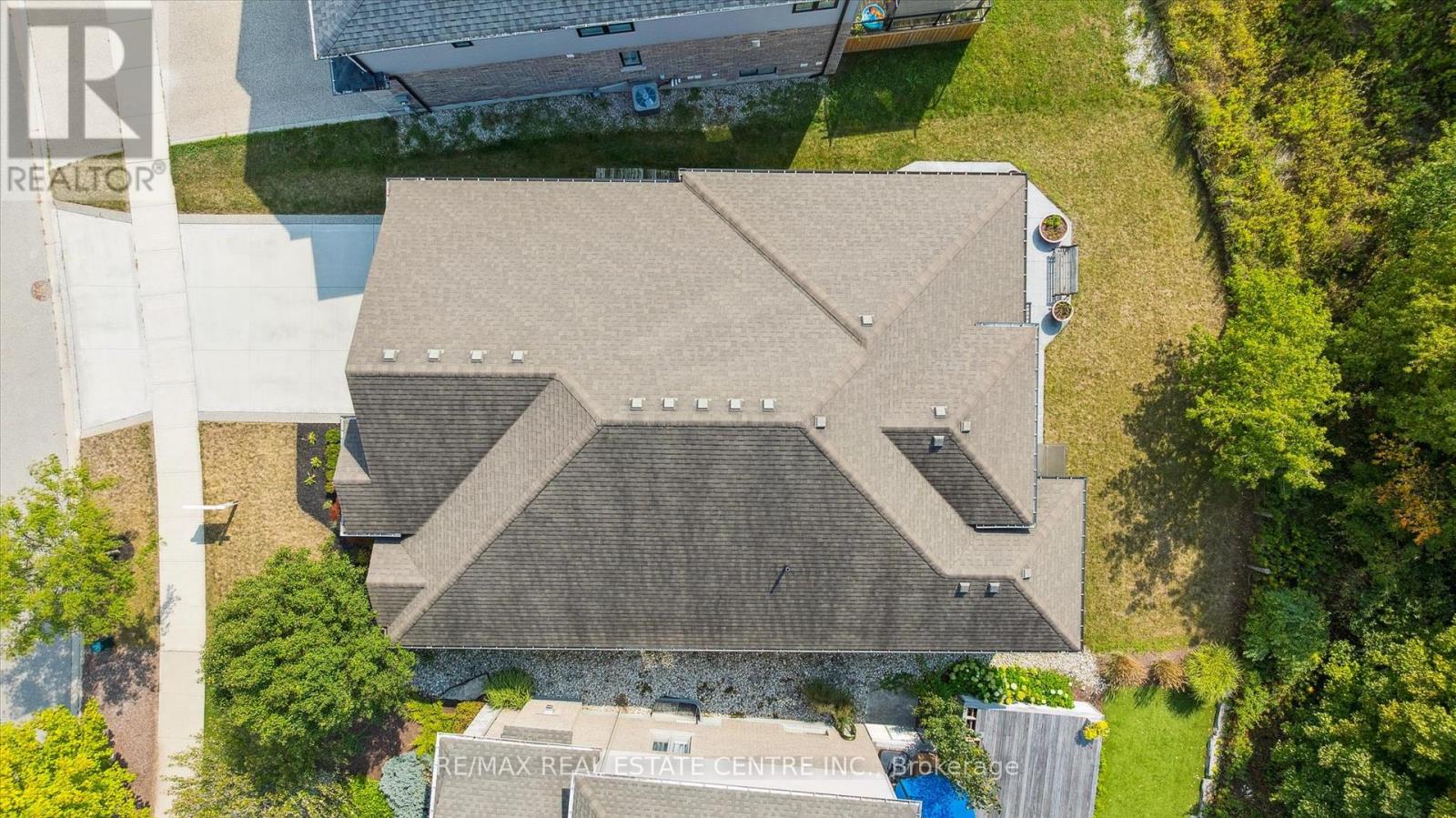 609 Pelham Street, Waterloo, Ontario  N2K 0C3 - Photo 35 - X12398907