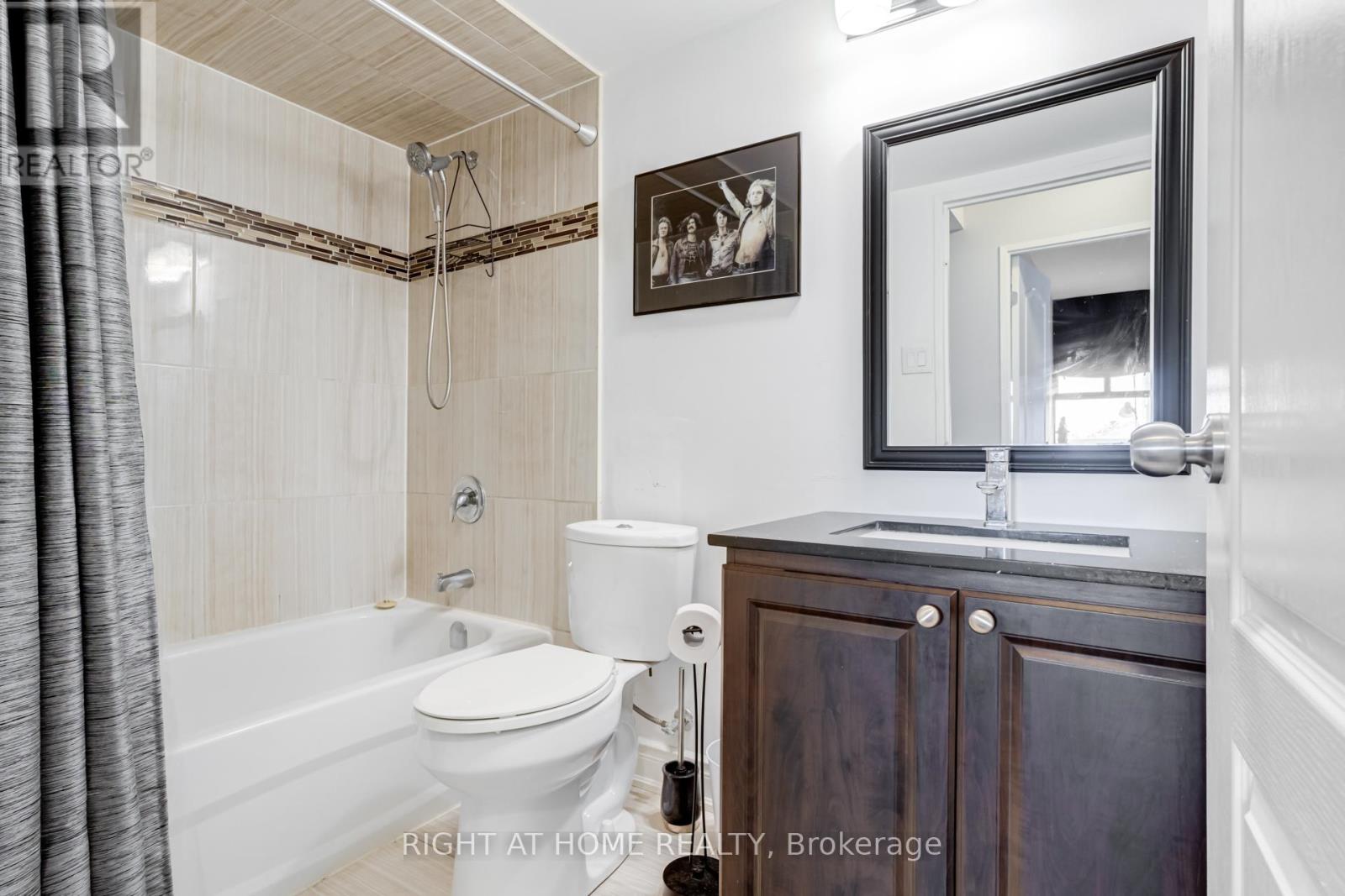 504 - 4 Lisa Street, Brampton, Ontario  L6T 4B6 - Photo 14 - W12398931