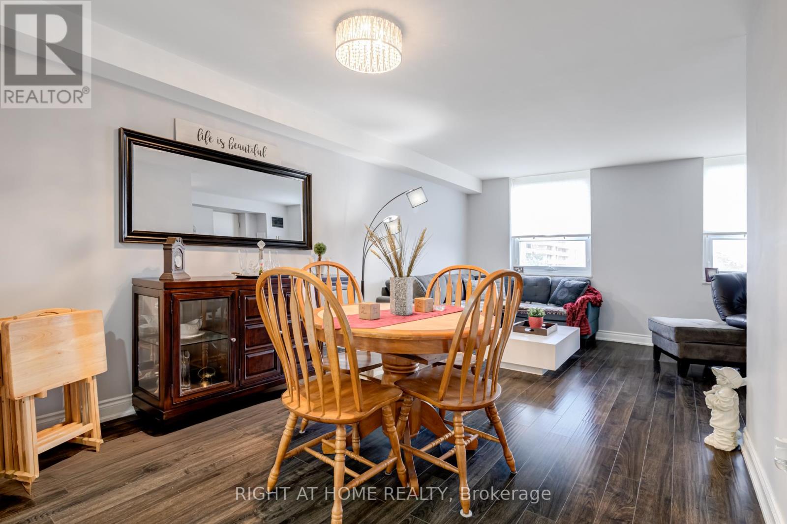 504 - 4 Lisa Street, Brampton, Ontario  L6T 4B6 - Photo 6 - W12398931