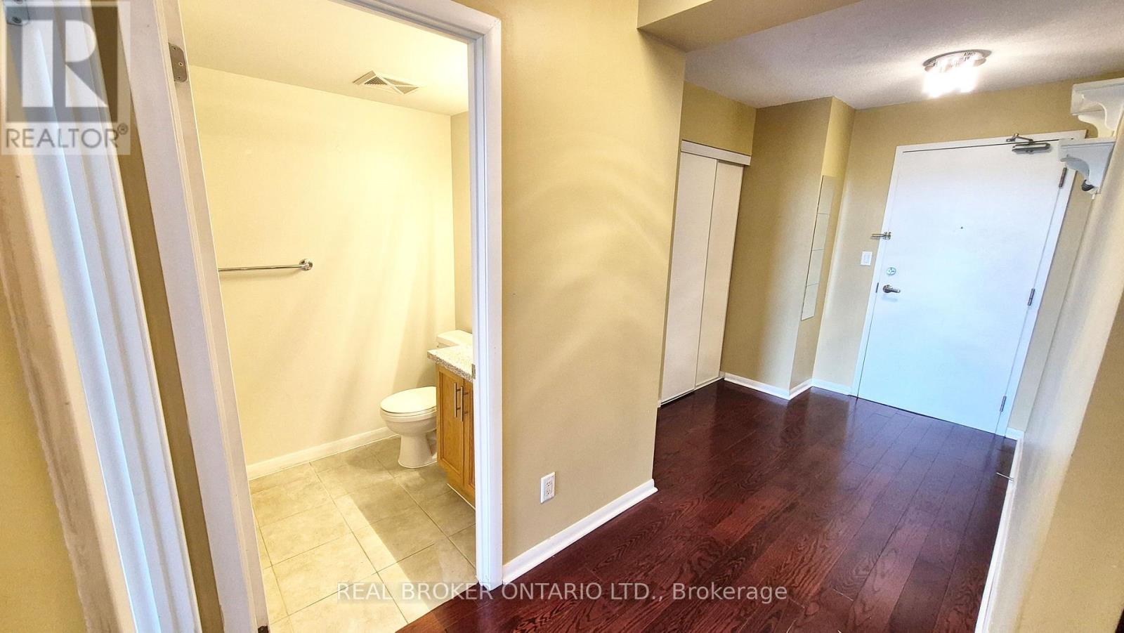 701 - 2464 Weston Road, Toronto, Ontario  M9N 0A2 - Photo 4 - W12398933