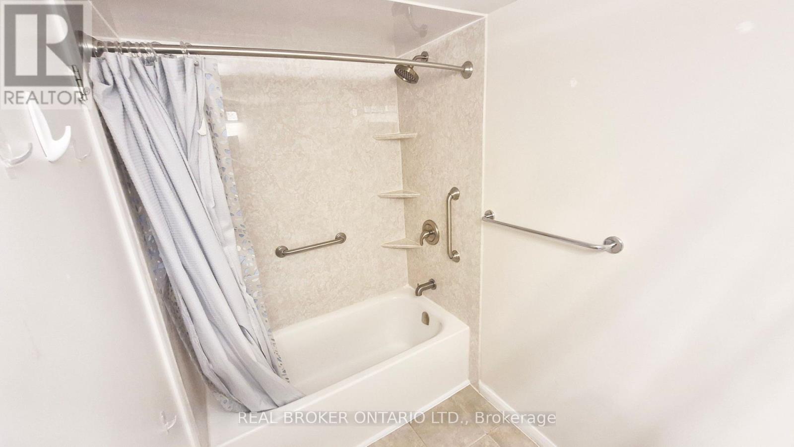 701 - 2464 Weston Road, Toronto, Ontario  M9N 0A2 - Photo 9 - W12398933