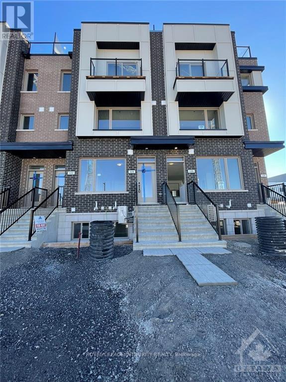 124 MICHAEL STOQUA STREET, ottawa, Ontario