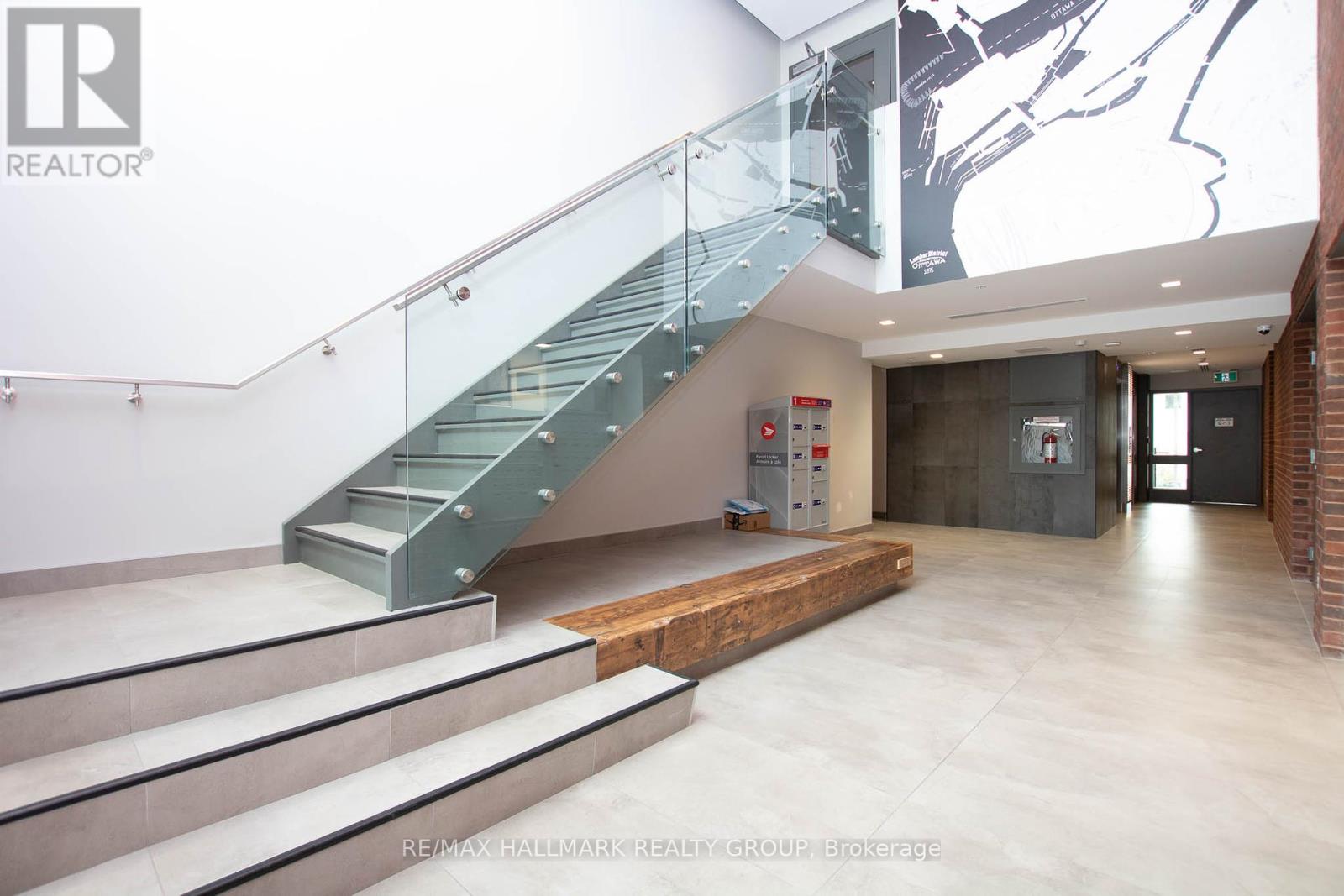 314 - 320 Miwate Private, Ottawa, Ontario  K1R 0E1 - Photo 3 - X12398947