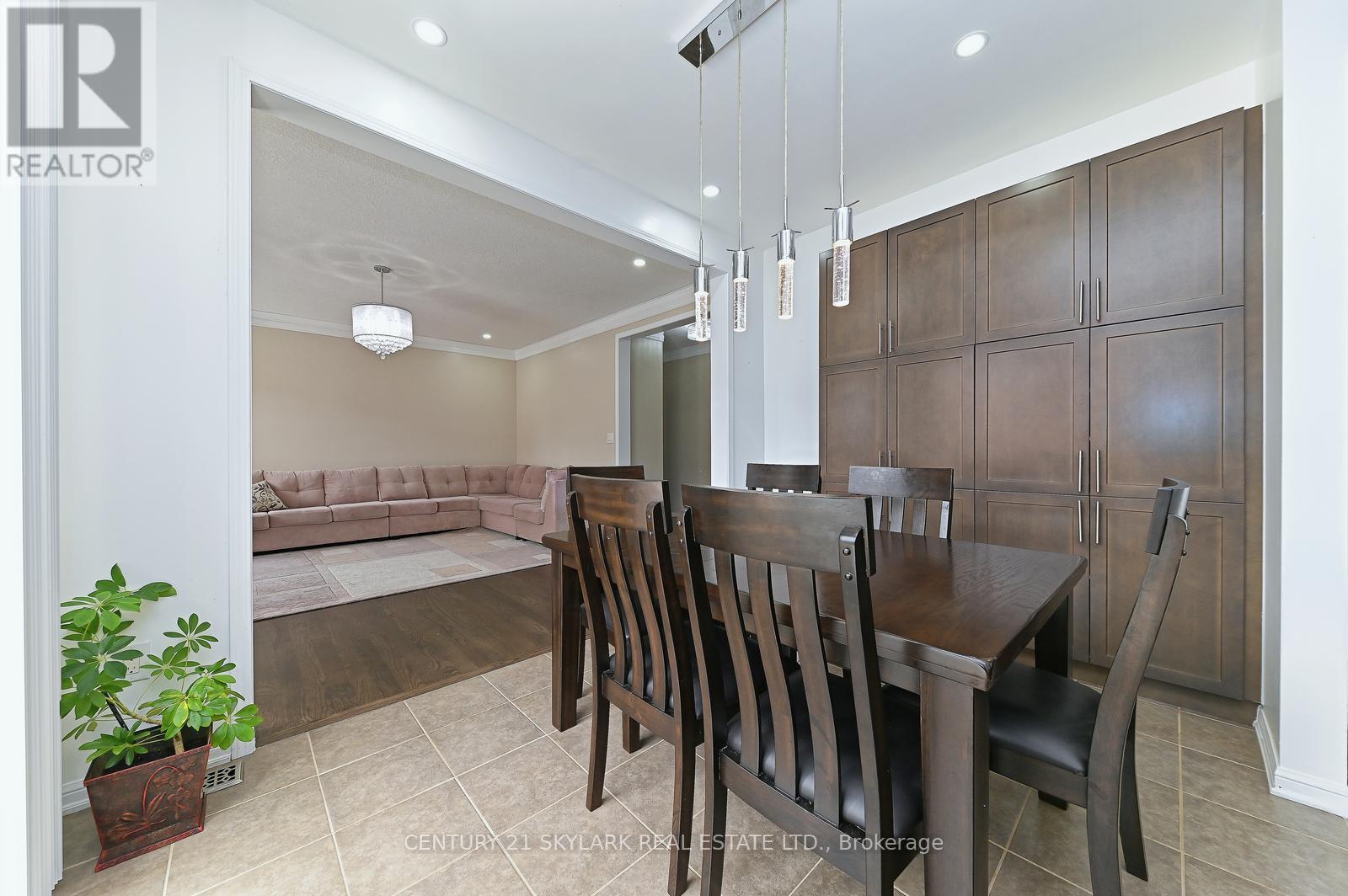 24 Dalton Drive, Cambridge, Ontario  N3C 0E7 - Photo 16 - X12398932