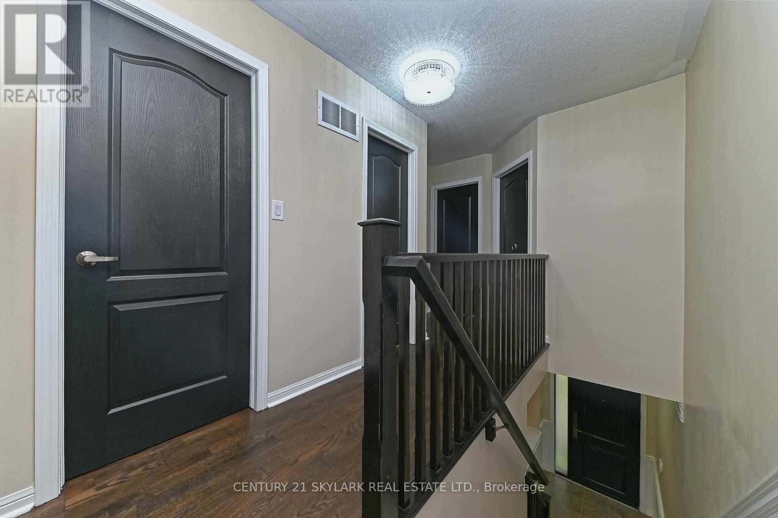 24 Dalton Drive, Cambridge, Ontario  N3C 0E7 - Photo 27 - X12398932