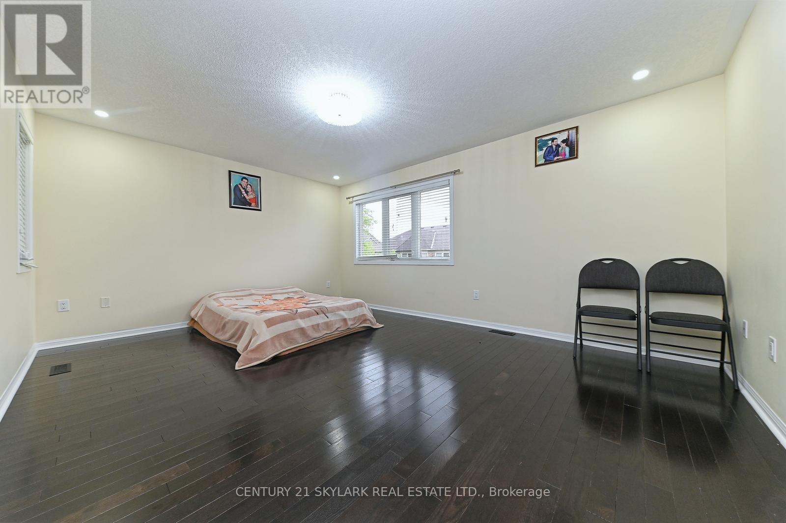 24 Dalton Drive, Cambridge, Ontario  N3C 0E7 - Photo 28 - X12398932