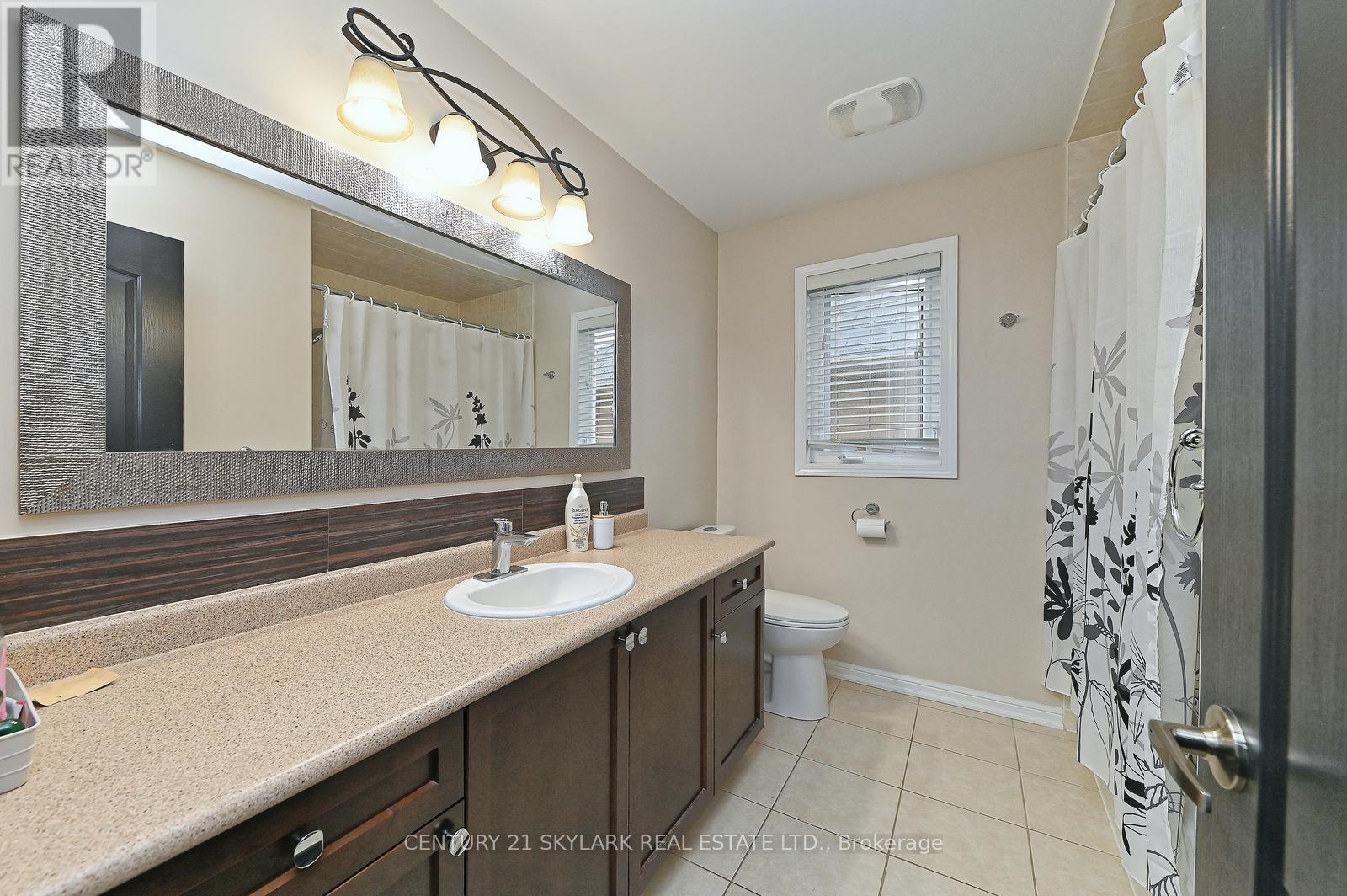 24 Dalton Drive, Cambridge, Ontario  N3C 0E7 - Photo 31 - X12398932
