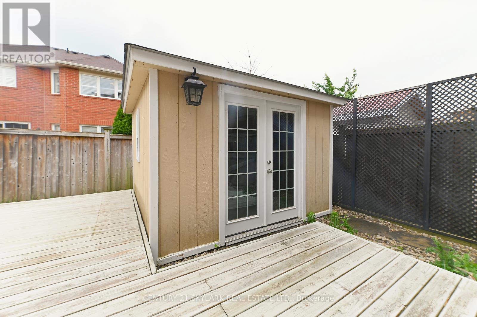 24 Dalton Drive, Cambridge, Ontario  N3C 0E7 - Photo 50 - X12398932