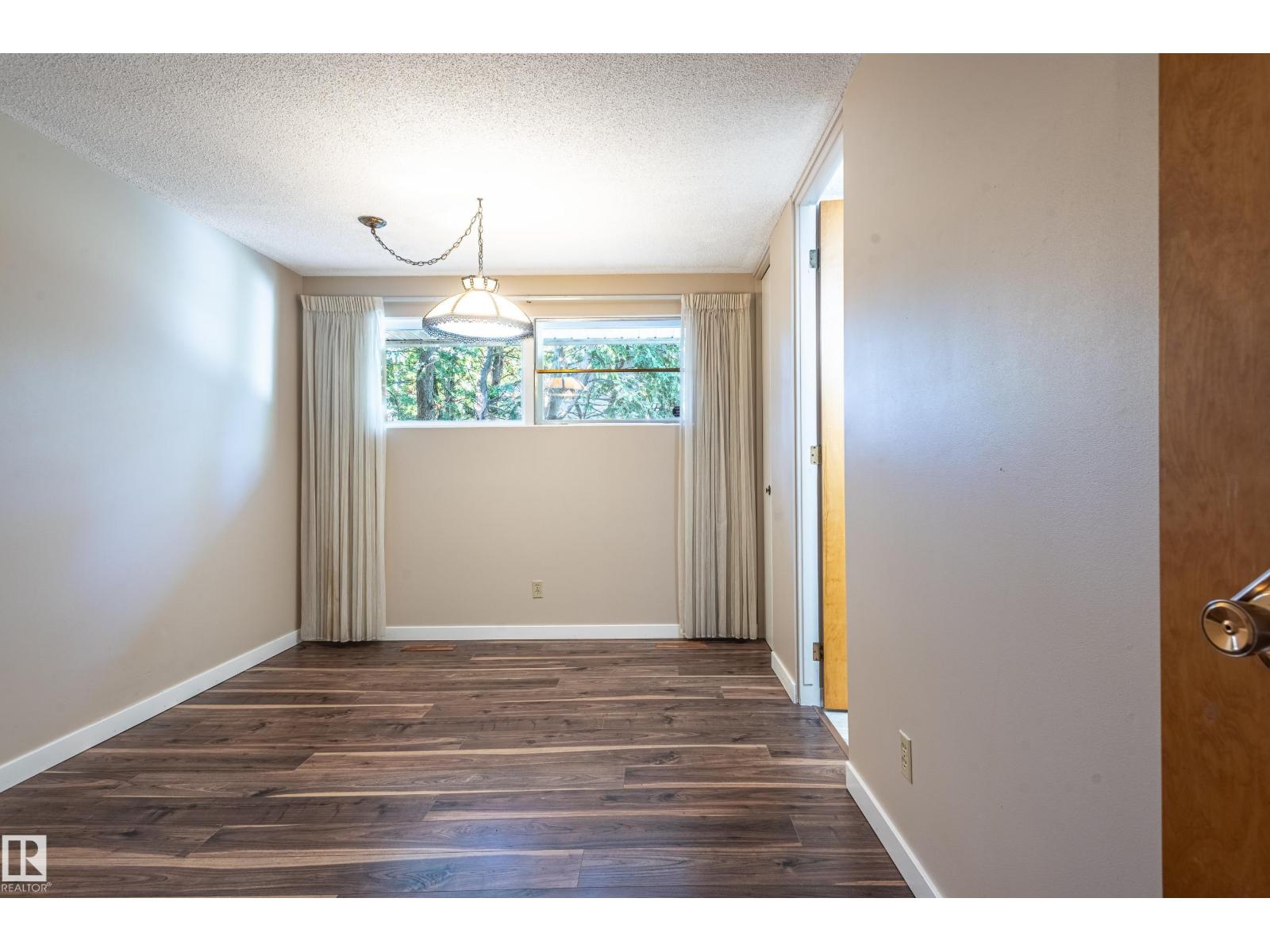 4212 122 St Nw, Edmonton, Alberta  T6J 1Z4 - Photo 12 - E4457377
